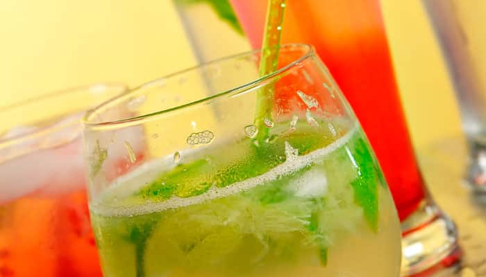 Leia mais sobre o artigo Gin Tonica com Licor de Limão, Poderosa e Suculenta!