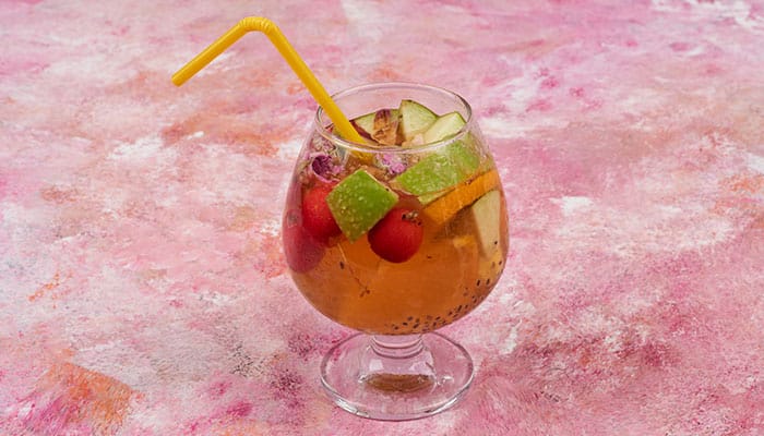 You are currently viewing Caipirinha de Frutas Especial para o Verão. Um drink com vários sabores!
